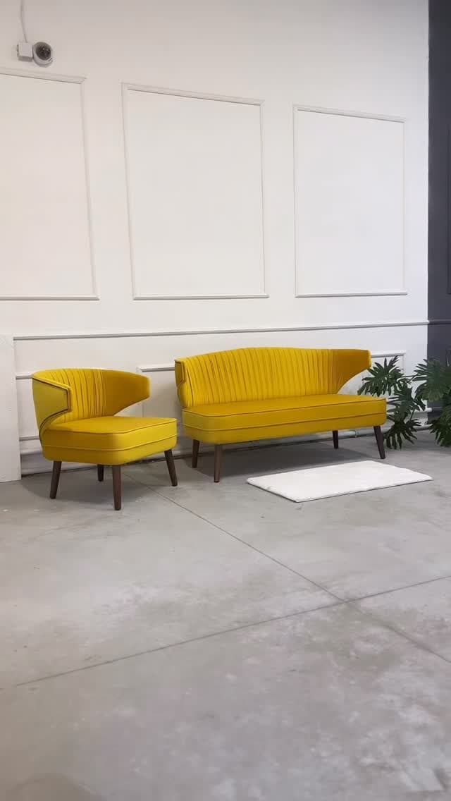 Диван-софа NOVIAL - створений для найприємніших моментів🥰
Розмір: 144 × 70 × 80 см (Ш × Г × В)
🛋️ Для чого підійде